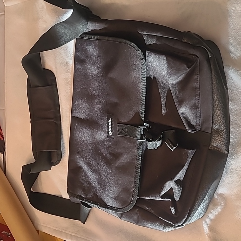 GUC Bench bag black